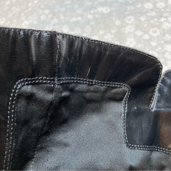 Guess Boots - Picture 9 of 16